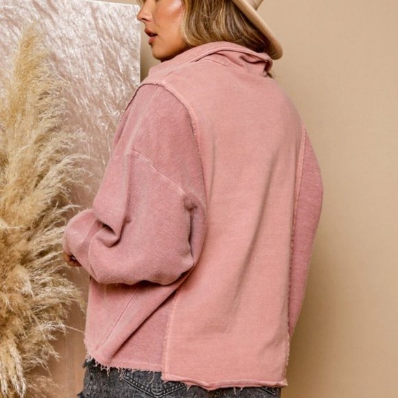 KAMI CONTRAST COLLARD KNIT TOP - Picture 2 of 3